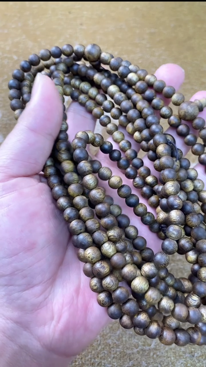 【闪购商品】檀香木手串/手链8号