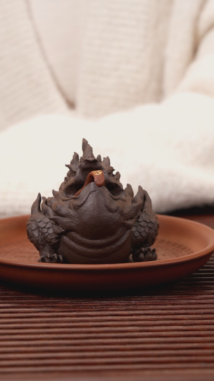 【闪购商品】紫砂茶宠霸王蟾（描金）