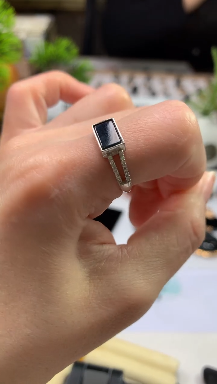 未镶嵌戒指翡翠蔡***?---120985