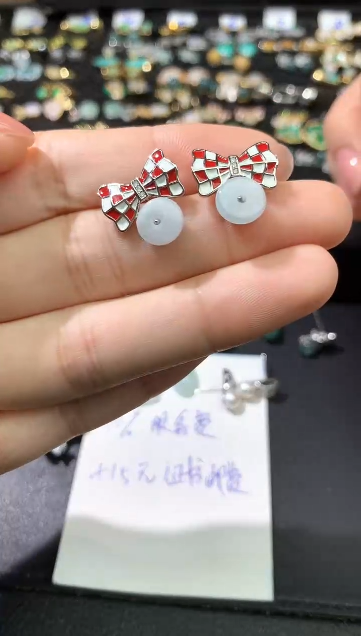 未镶嵌翡翠耳饰耳钉