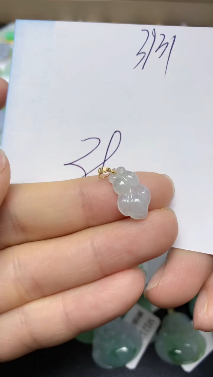 【闪购商品】翡翠挂件18K金镶嵌 天然翡翠A货