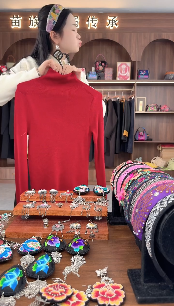 刺绣扶光苗绣传承L14