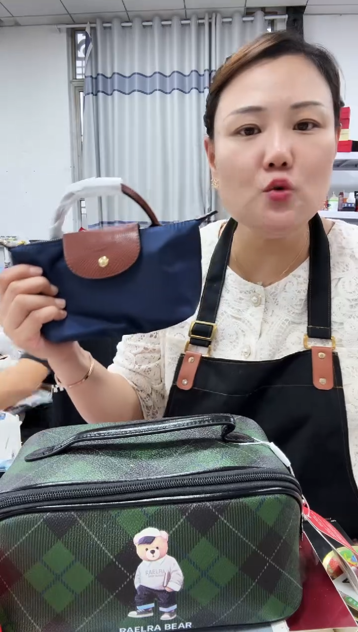织物琪琪女包6号店超好看
