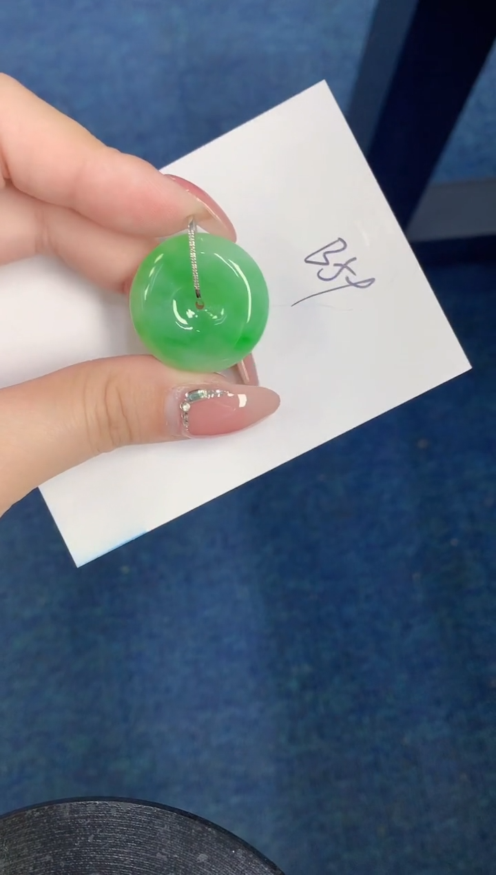 【闪购商品】翡翠颈饰18K金镶嵌000000000