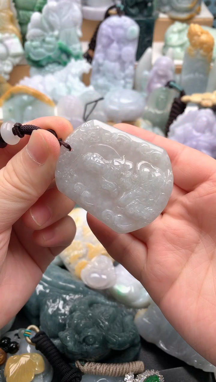 吊坠(不含链)未镶嵌翡翠1