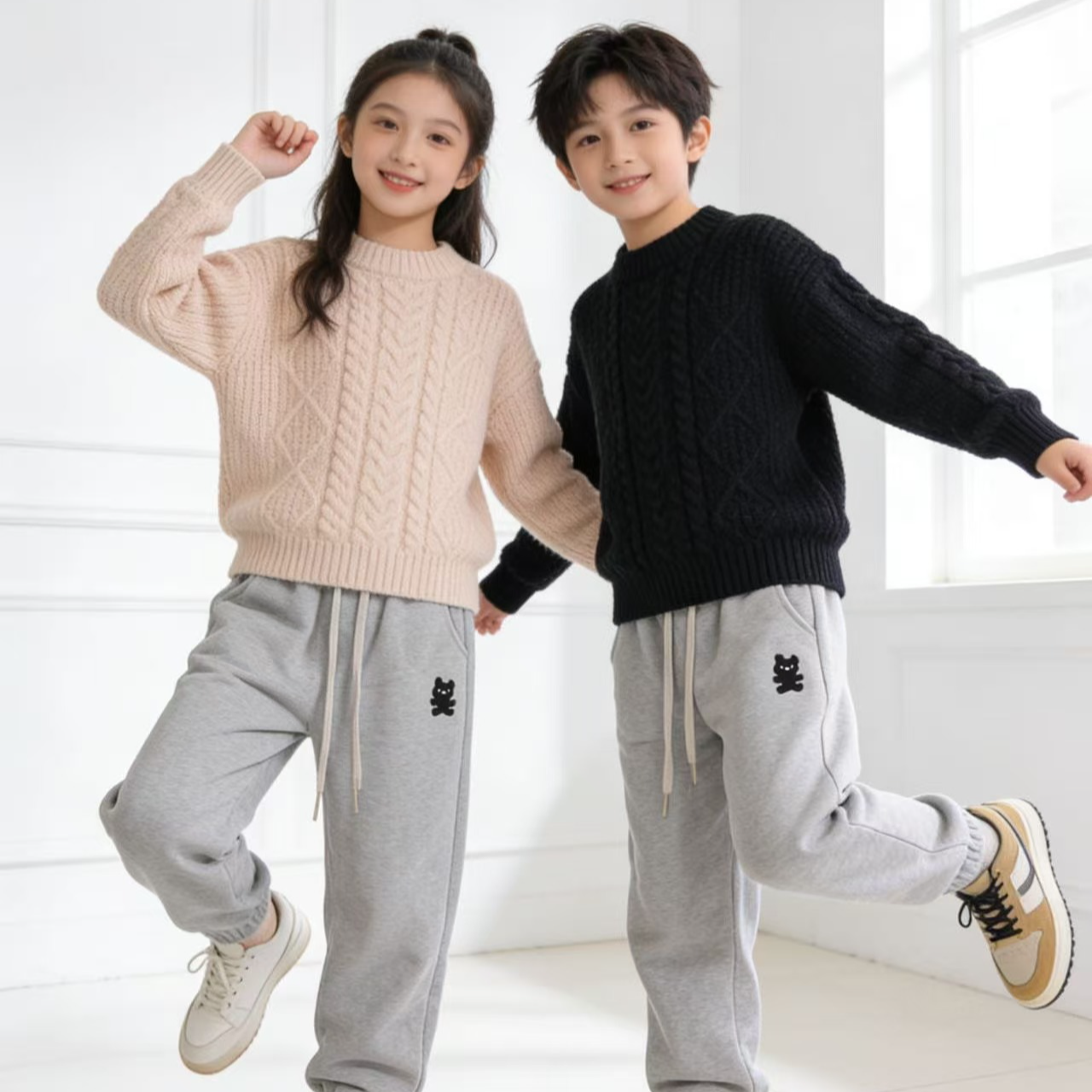 24805高端专享冬款儿童休闲裤米灰