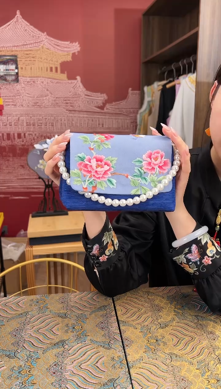 【闪购商品】刺绣苏绣手工刺绣包包