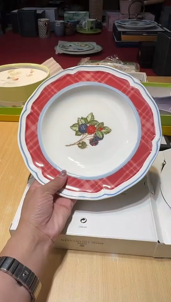 瓷片生活的本意是开心啊@@1