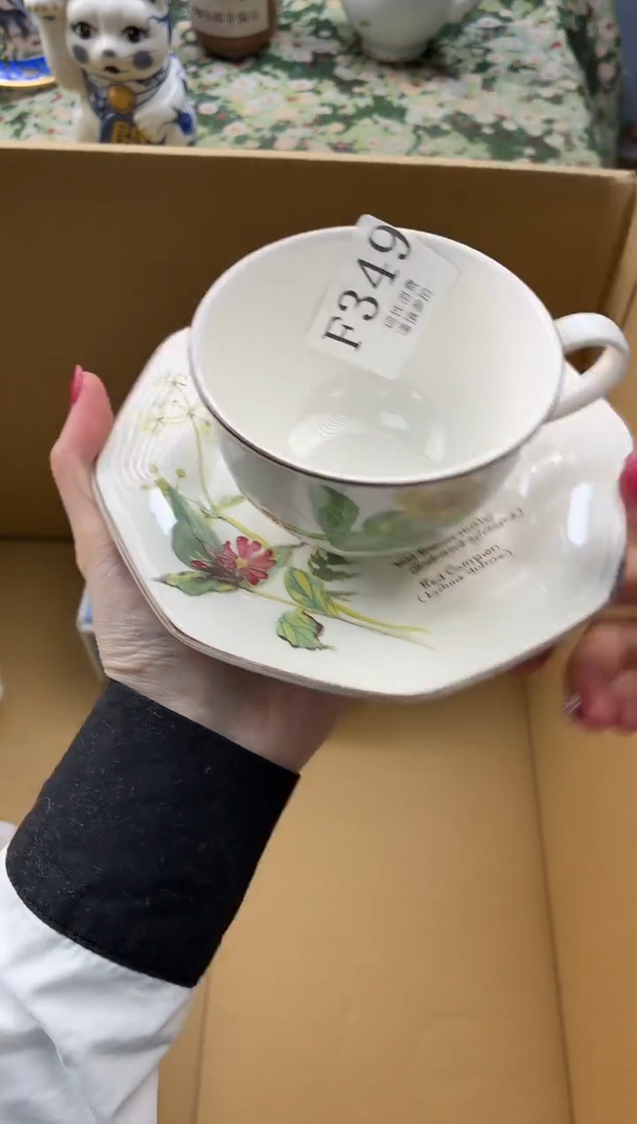 瓷片A***娟       F349