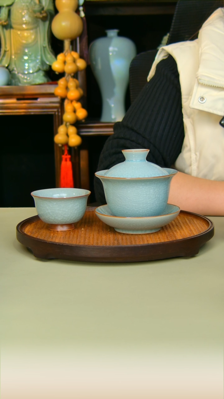 汝瓷冰片元宝盖碗加冰片压手杯