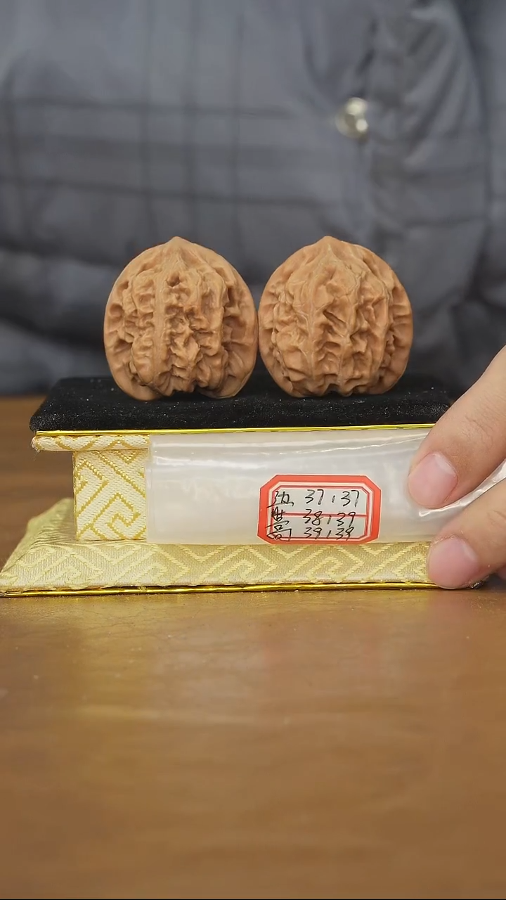 把件文玩核桃马蹄