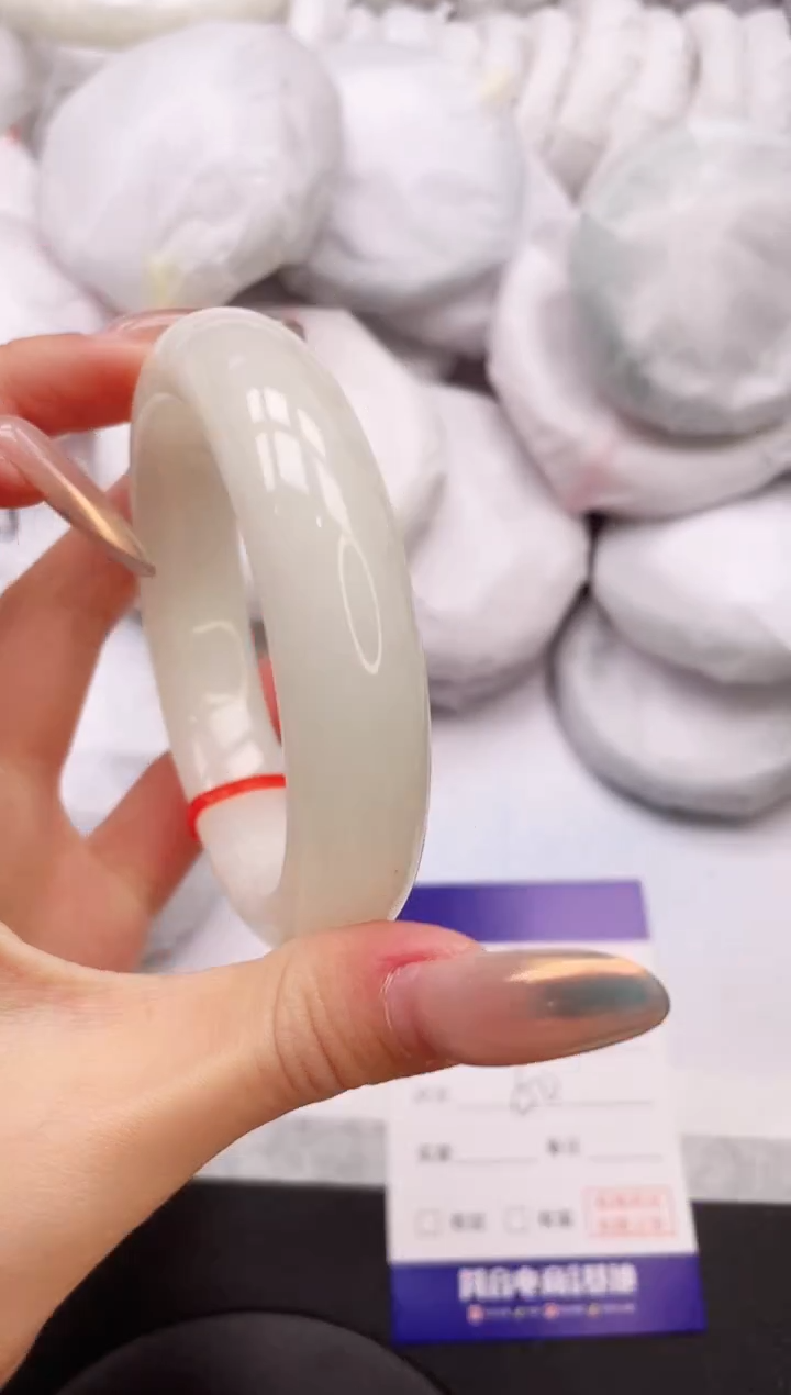 【闪购商品】和田玉手镯未镶嵌16K276-59