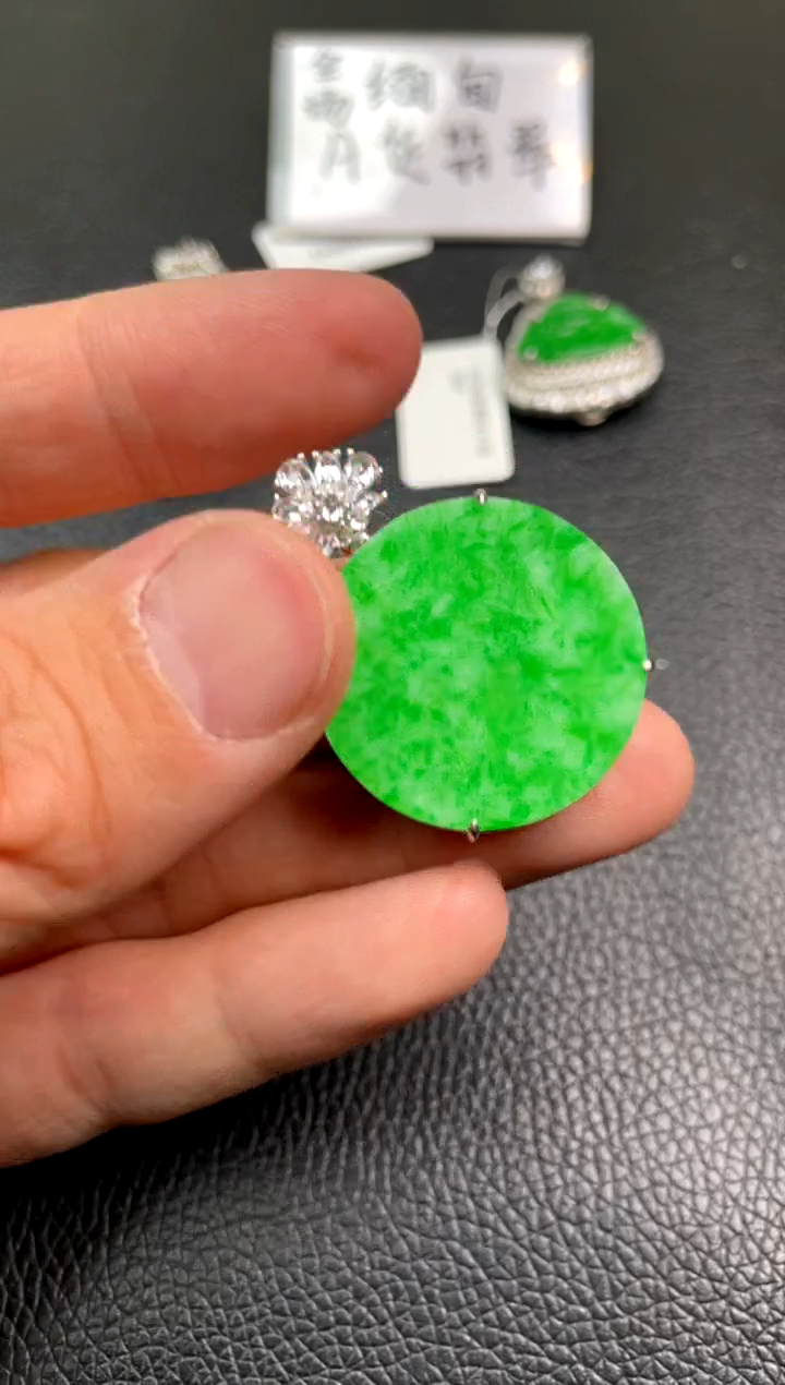 【闪购商品】翡翠吊坠(不含链)银S925镶嵌吊坠