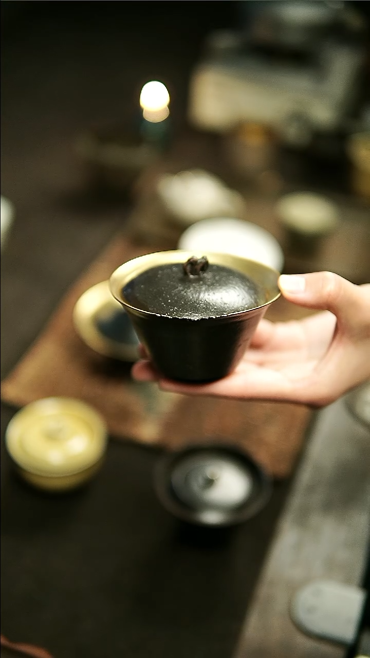 【闪购商品】欧阳文俊陶泥黑金高古盖碗