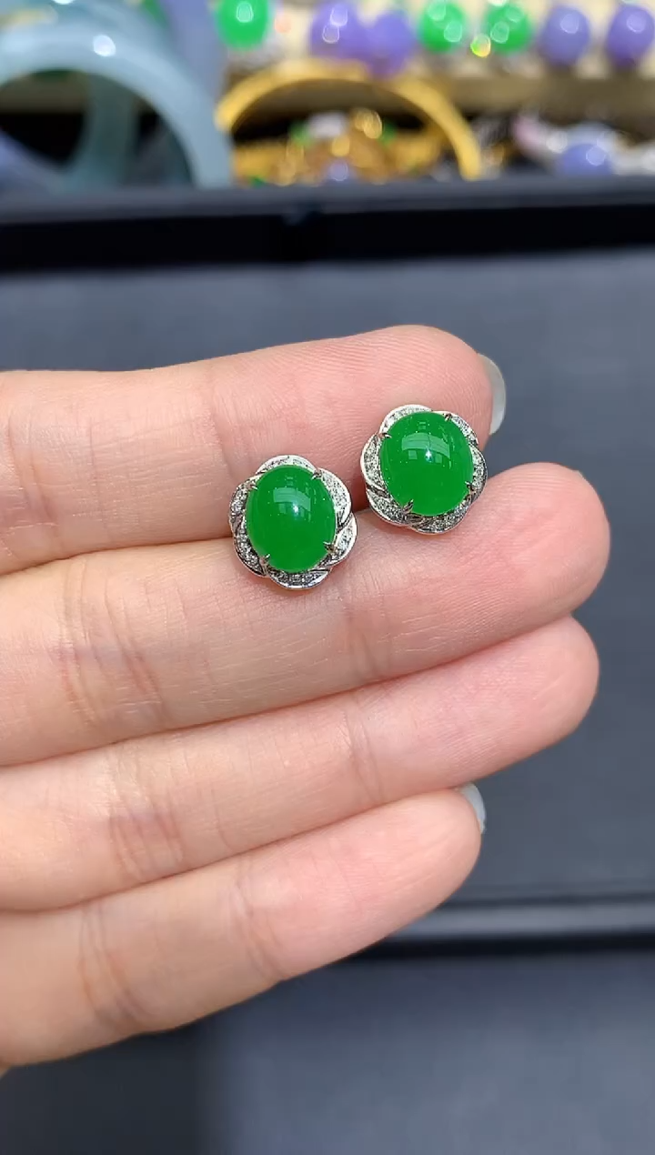 18K金镶嵌翡翠耳饰692-春日珠宝