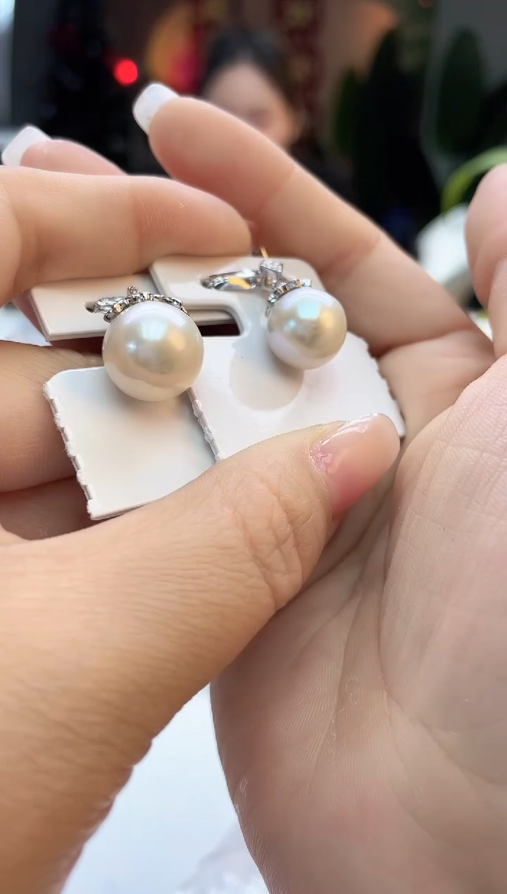 未镶嵌吊坠淡水珍珠12mm冷清光吊坠(多样性发一）