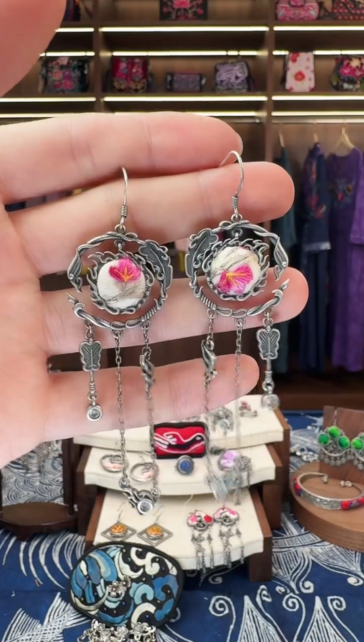 织绣518黔东南苗族刺绣