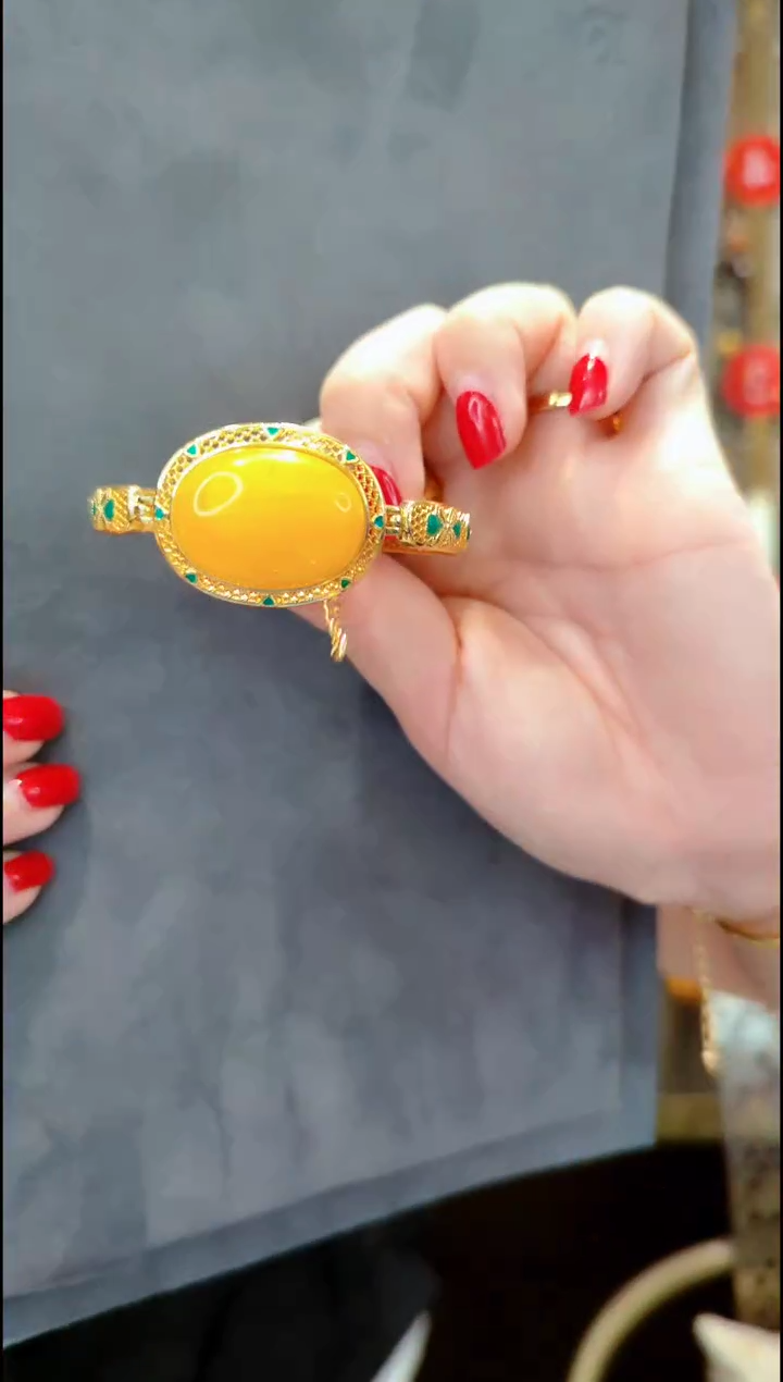 【闪购商品】蜜蜡手镯银S925镀金镶嵌A284蜜蜡手镯