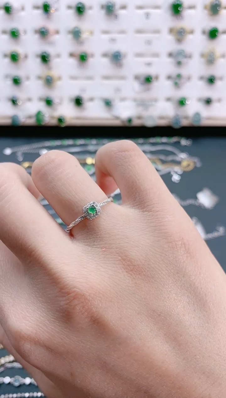 【闪购商品】翡翠戒指银S925镶嵌天然翡翠