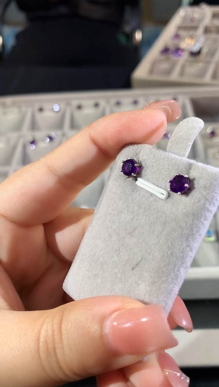 【闪购商品】紫晶耳饰银S925镶嵌a9 耳饰时尚