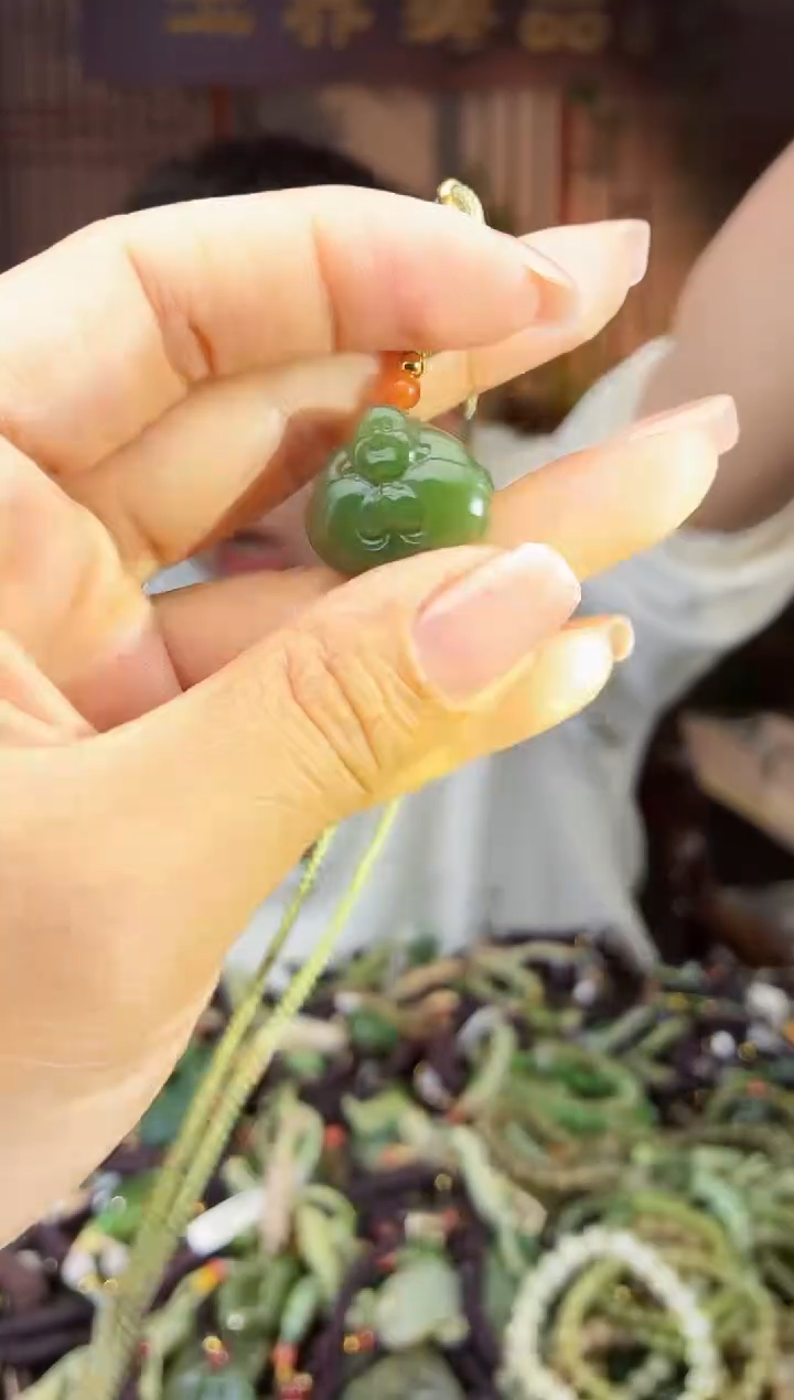 颈饰未镶嵌和田玉多样性发货拍一发一