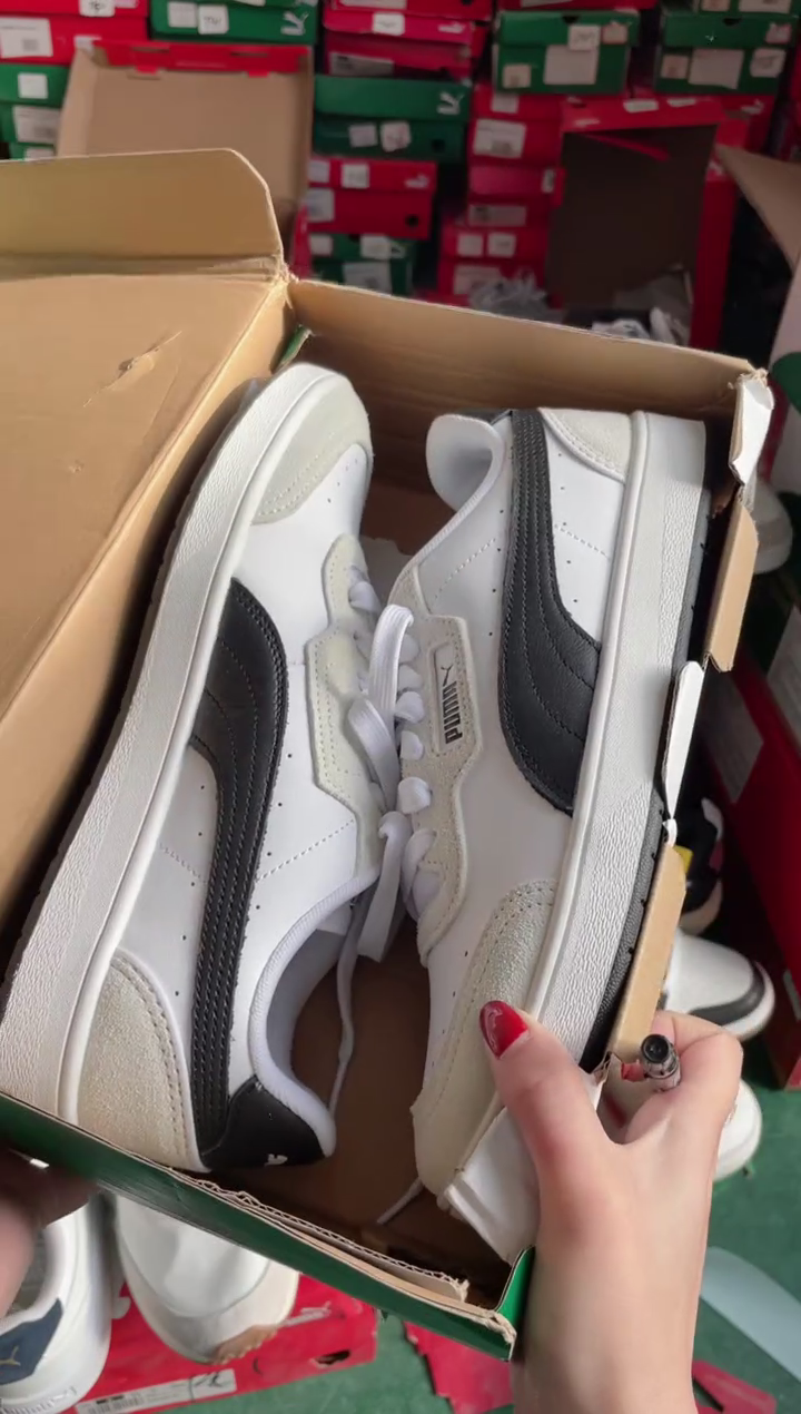 彪马时尚休闲运动鞋42M  FF62