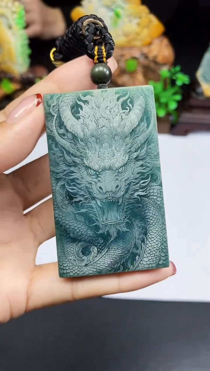 【闪购商品】翡翠颈饰未镶嵌翡翠A货