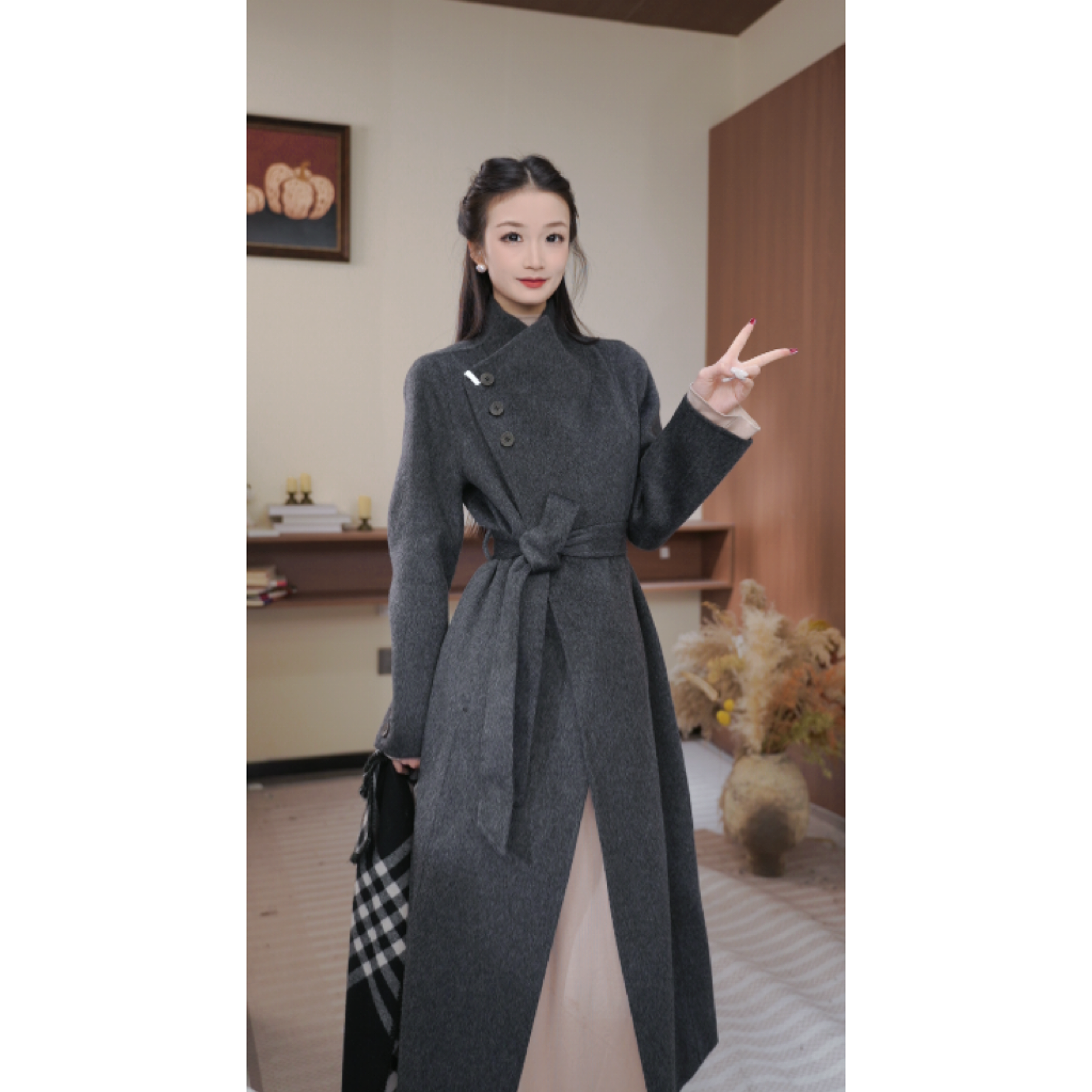 崔什么崔  26年新款正肩三粒扣立领双面手缝羊毛大衣