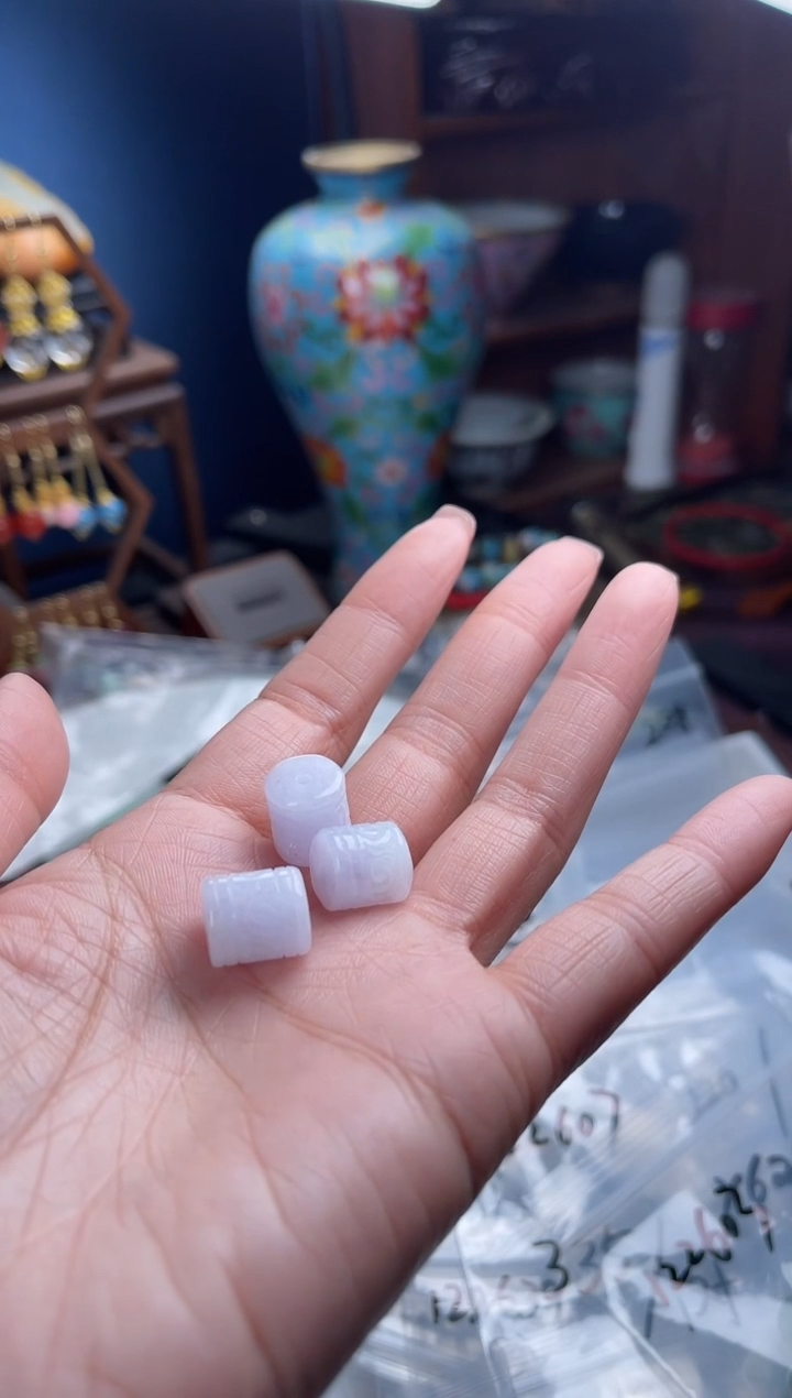 未镶嵌挂件翡翠南****3，122684
