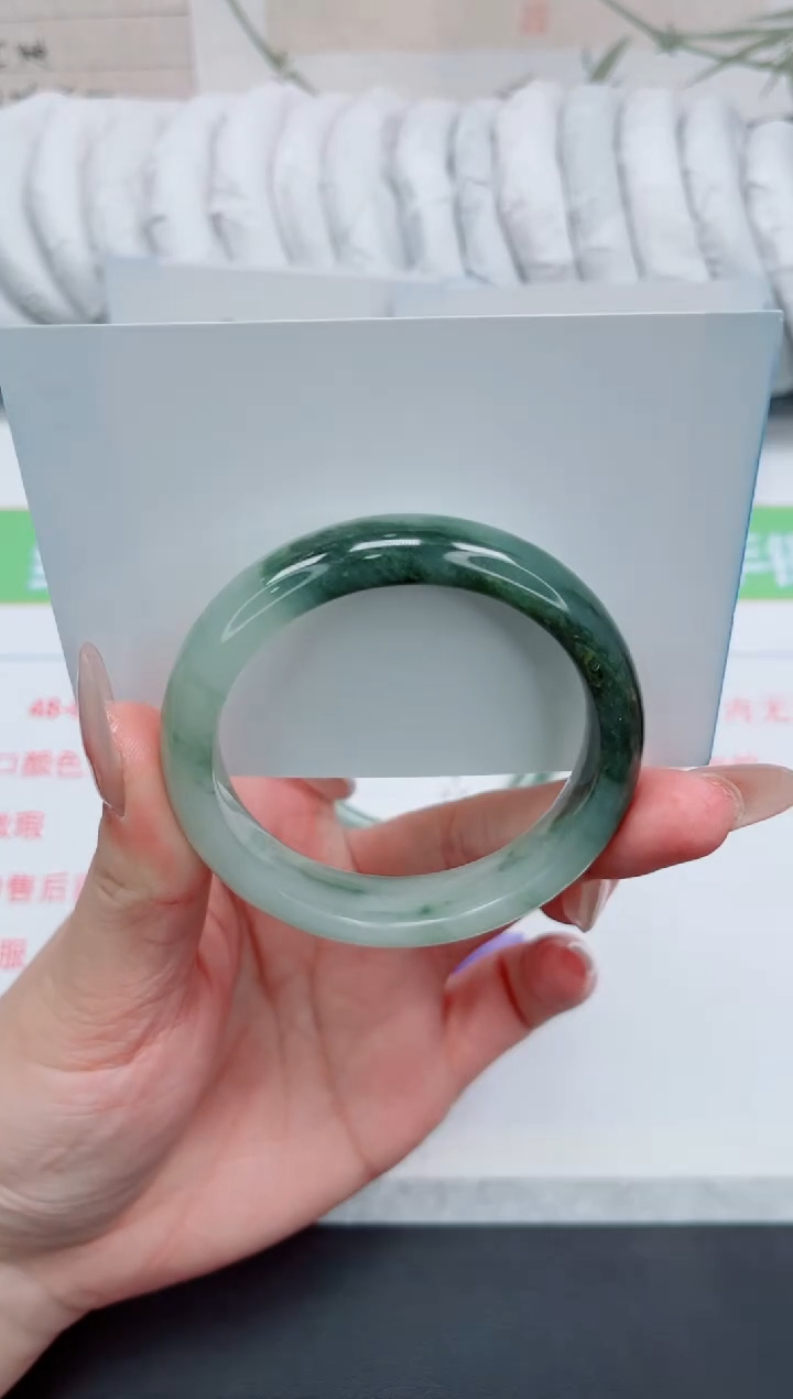 【闪购商品】石英质玉手镯未镶嵌23-51