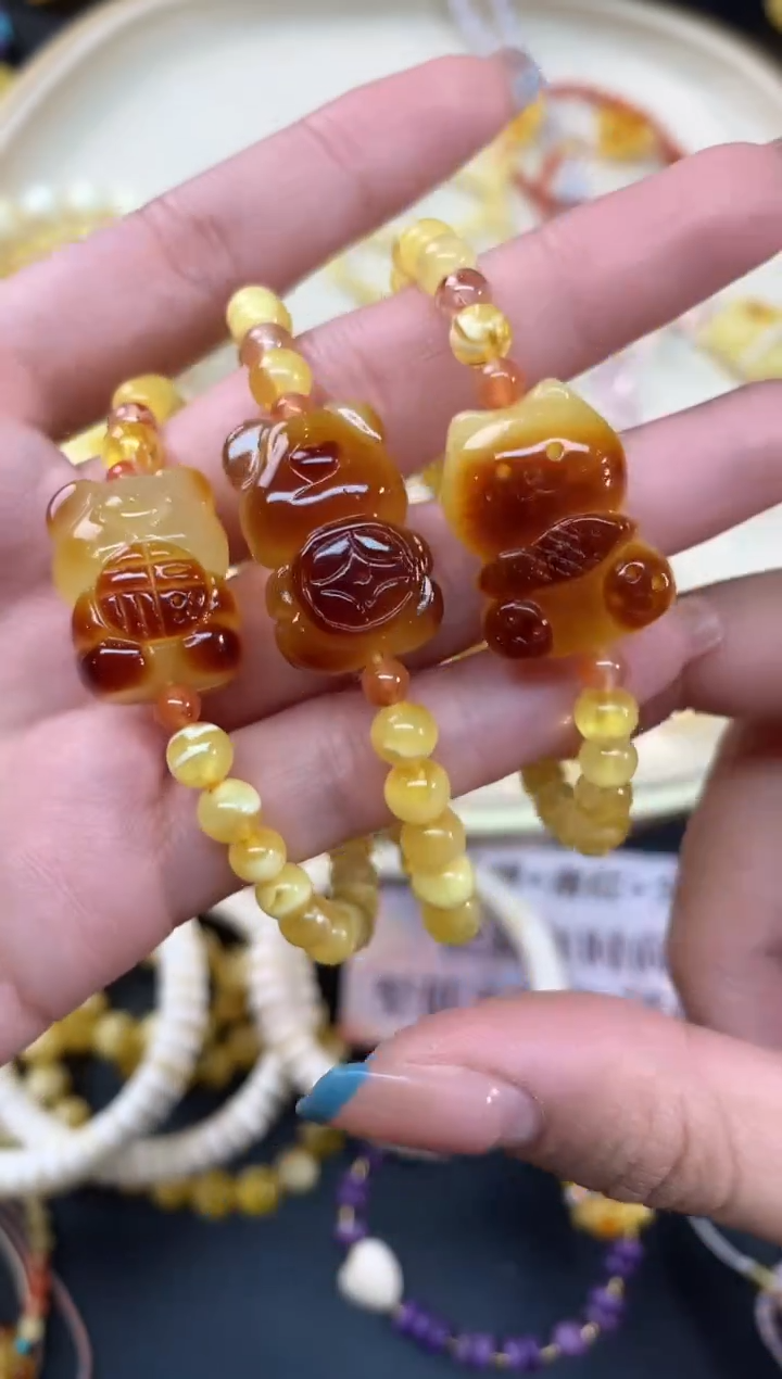 【闪购商品】蜜蜡裸石未镶嵌手串多样性发货一件A207|399