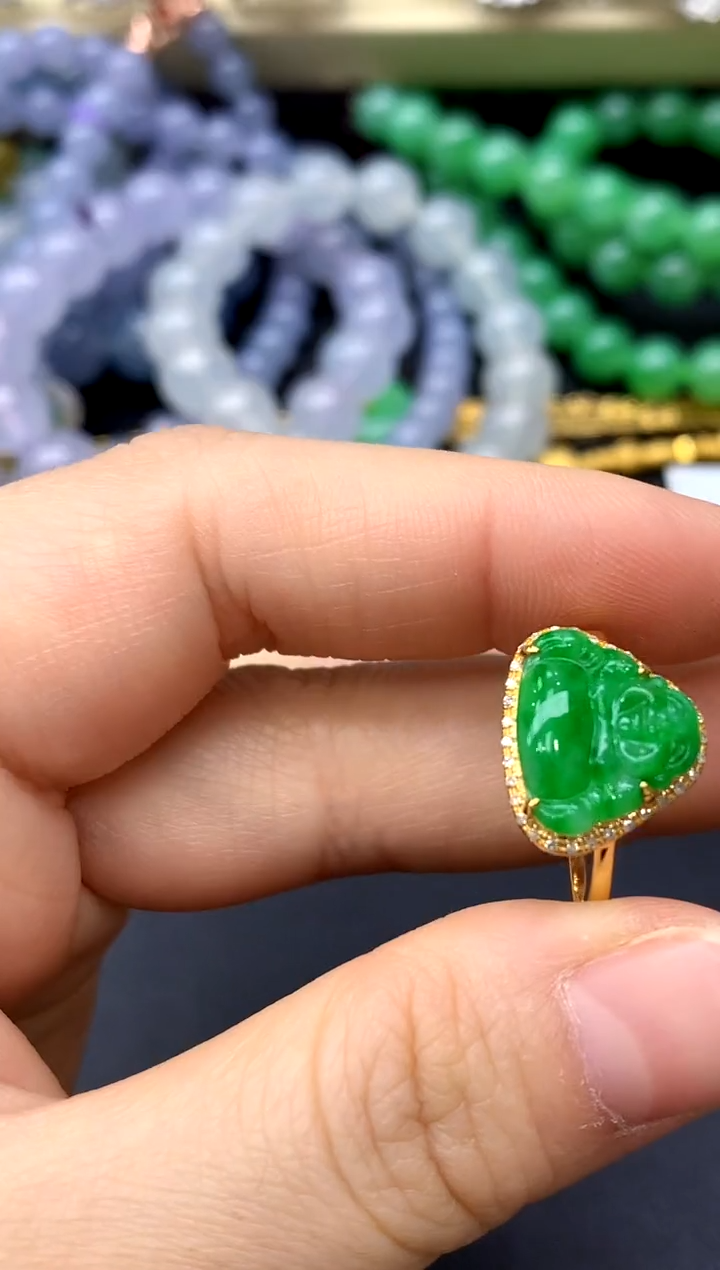 18K金镶嵌戒指翡翠260-中国好珍宝
