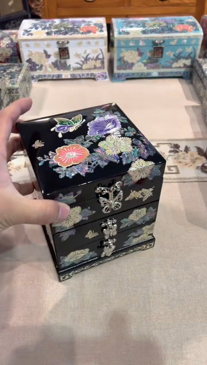 弘贝雅螺钿漆器文化馆