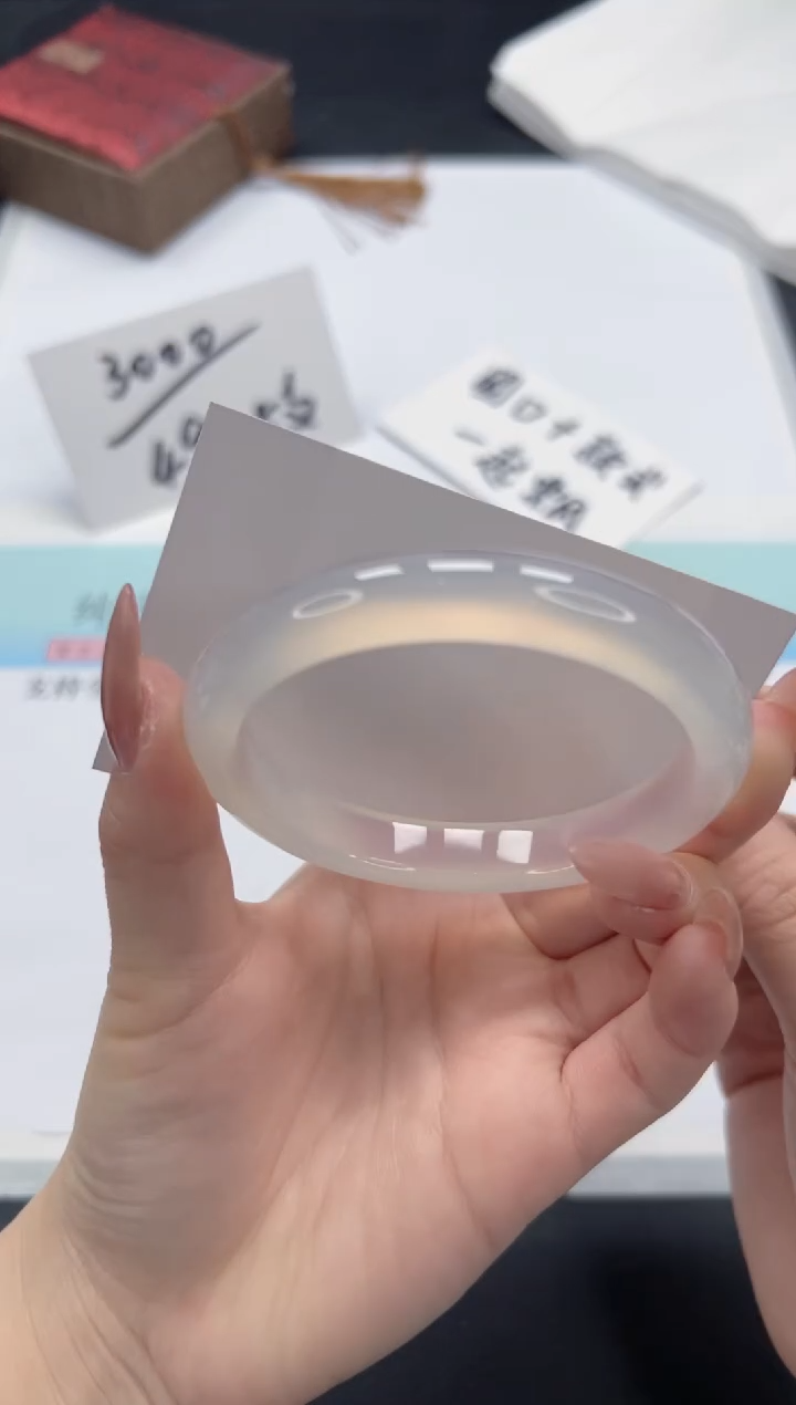 【闪购商品】石英质玉手镯未镶嵌A33-59.2