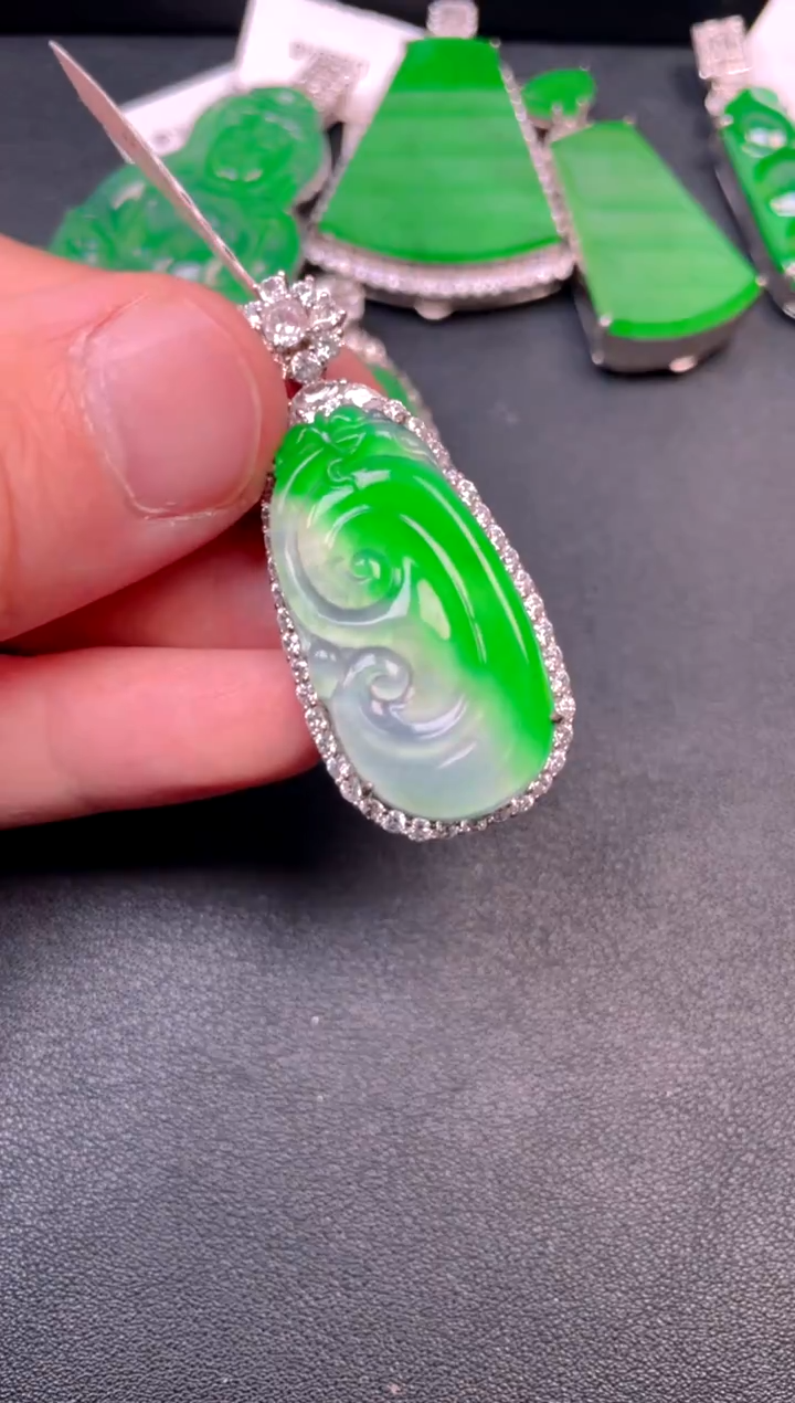 银S925镶嵌挂件翡翠吊坠