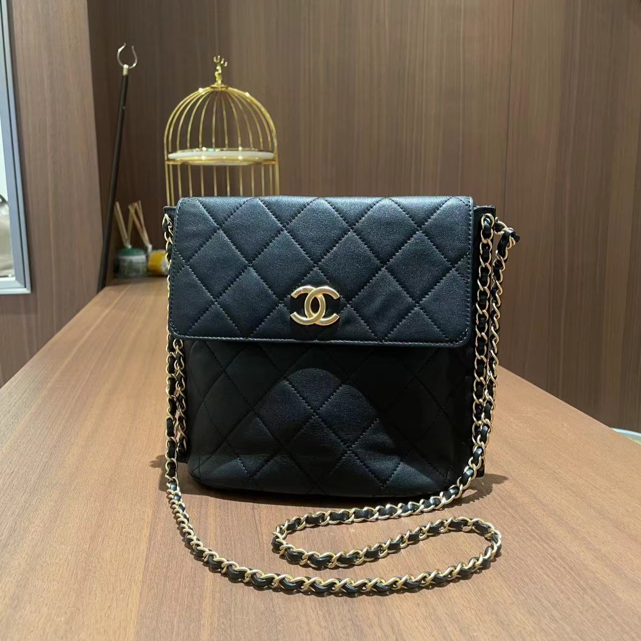 95新 Chanel/香奈儿 小牛皮黑金菱格纹皮穿链hobo bag