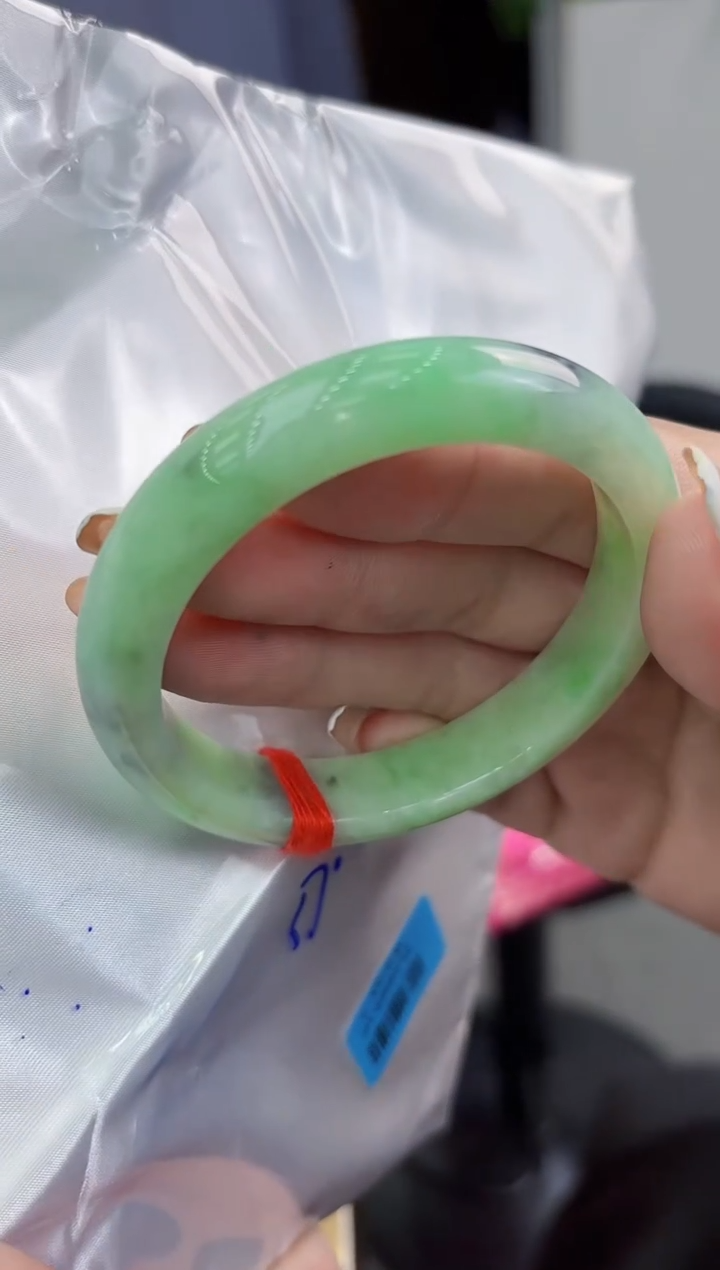 【闪购商品】翡翠手镯未镶嵌翡翠手镯