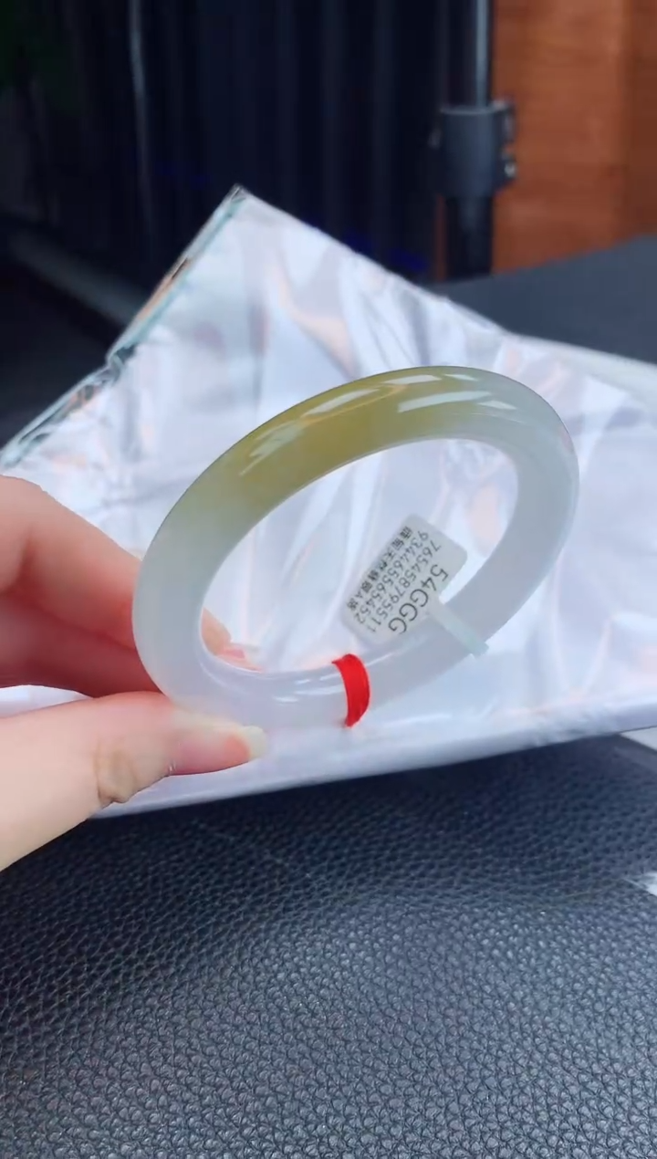 【闪购商品】翡翠手镯未镶嵌缅甸天然翡翠A货手镯