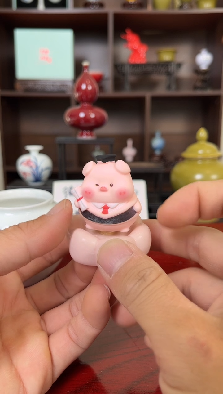 摆件瓷12.14早微瑕小花瓶摆件