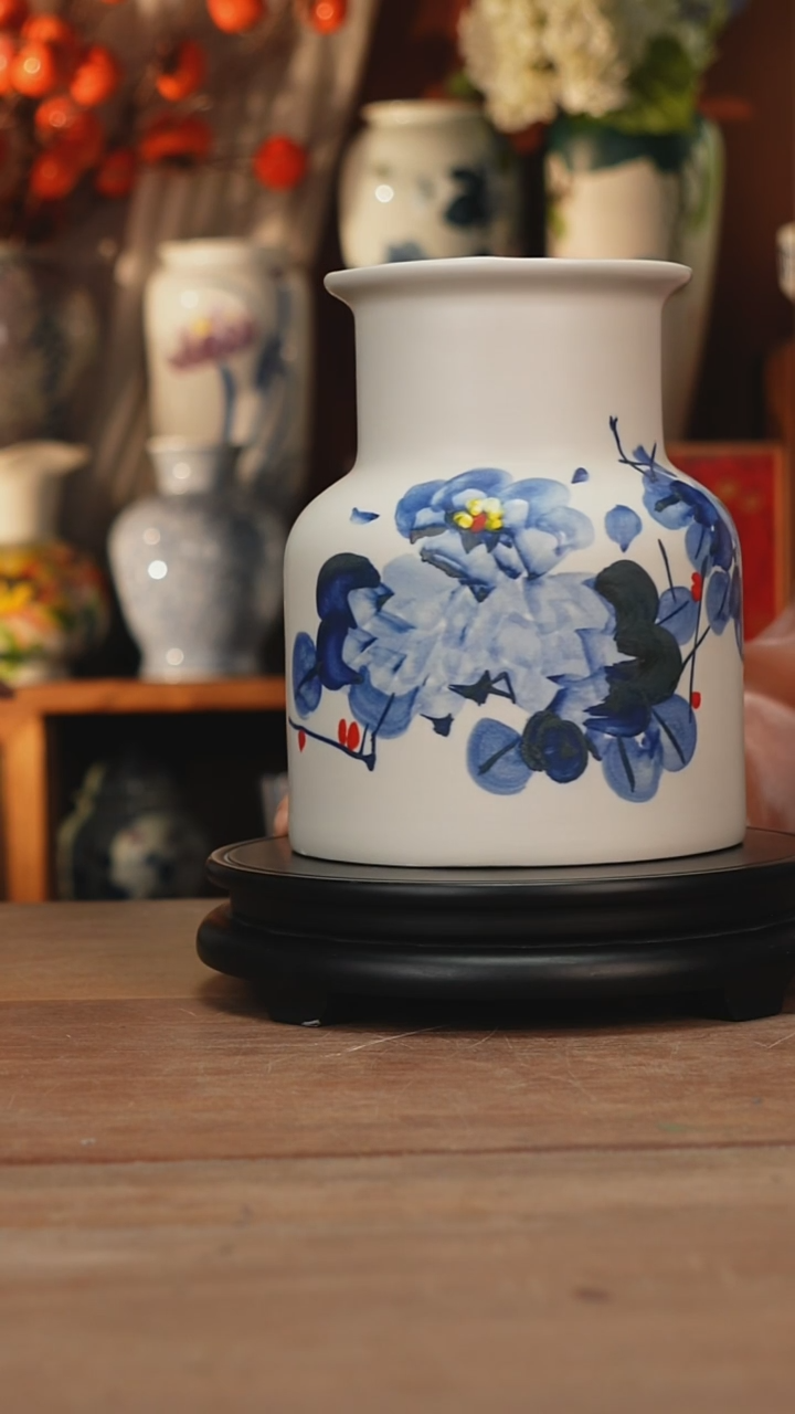 瓶景德镇设计师釉下手绘陶瓷花瓶