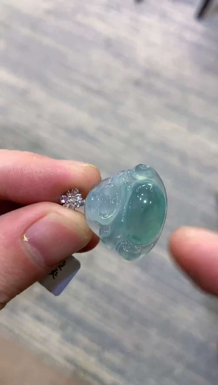 颈饰未镶嵌翡翠天然A货翡翠