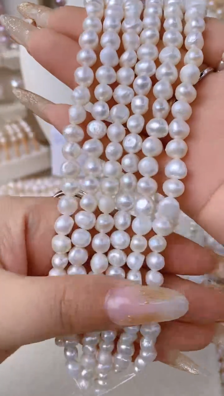 【闪购商品】淡水珍珠颈饰未镶嵌35