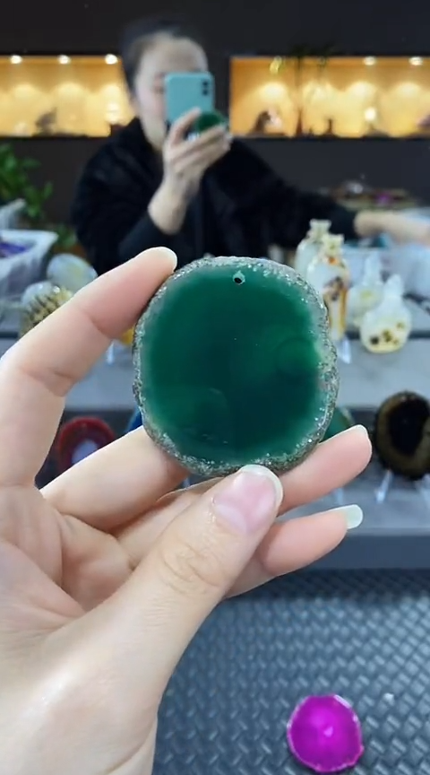 未镶嵌颈饰玛瑙/玉髓风****3玛瑙