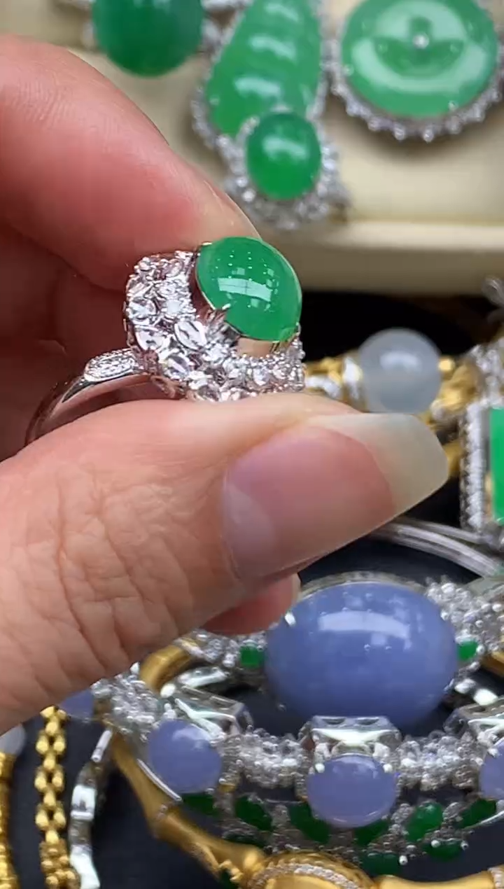 【闪购商品】翡翠戒指18K金镶嵌643-中国好珍宝