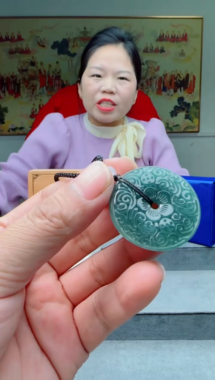 【闪购商品】翡翠颈饰未镶嵌花扣多样性随机一件发货