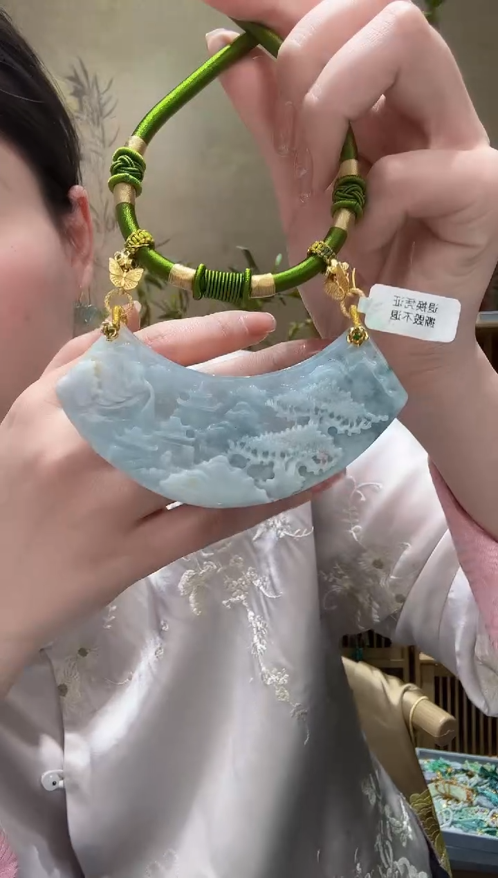 【闪购商品】翡翠颈饰未镶嵌吊坠