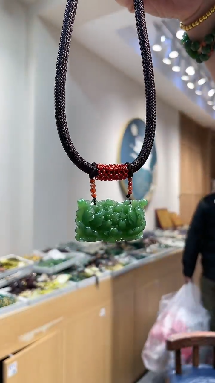 【闪购商品】和田玉颈饰未镶嵌吊坠