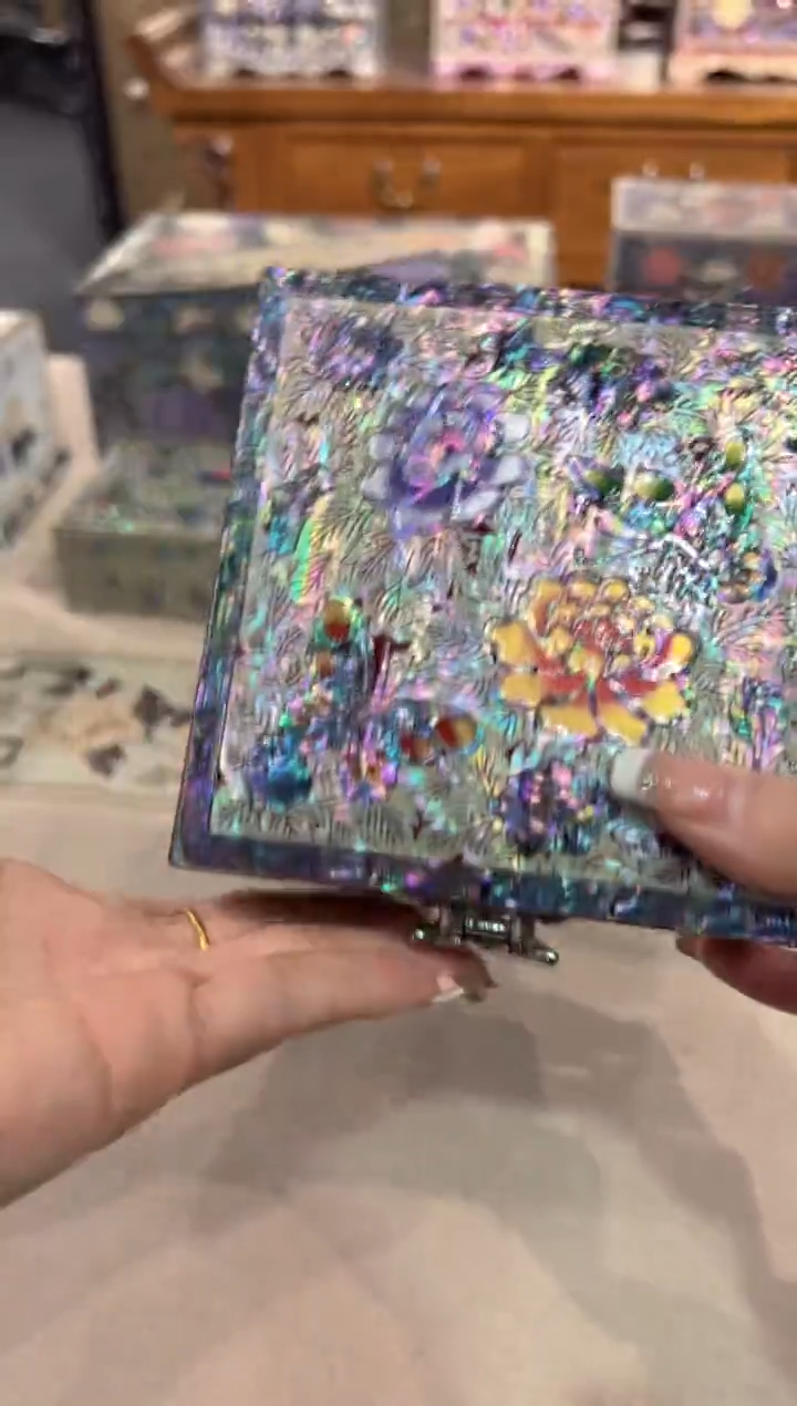 【闪购商品】蓝边红底·弘贝雅螺钿漆器文化馆