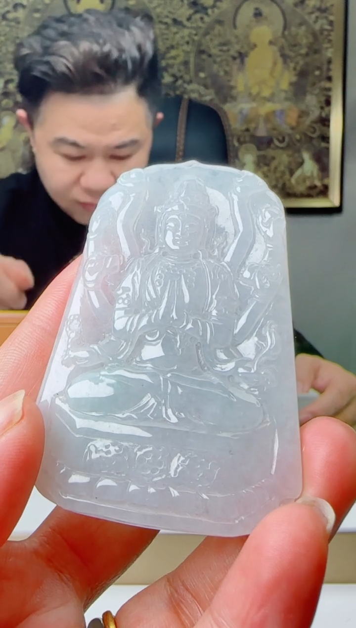 【闪购商品】翡翠颈饰未镶嵌1111111111