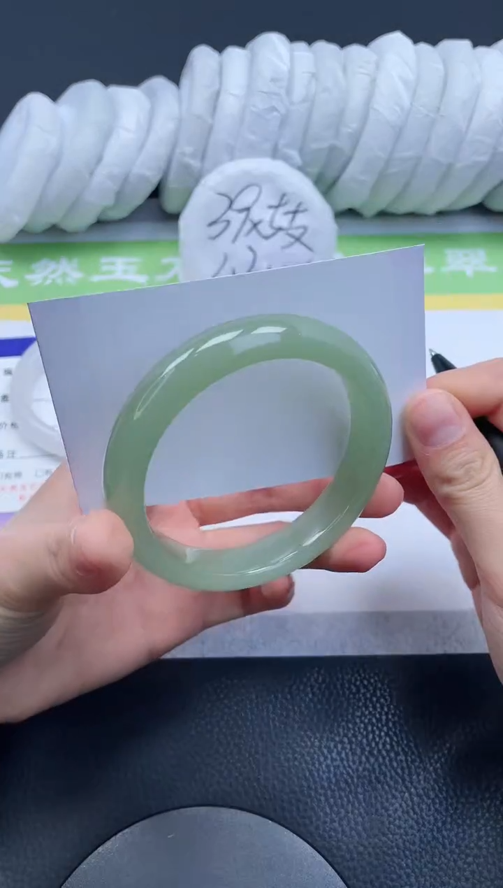 【闪购商品】石英质玉手镯未镶嵌A322-60+